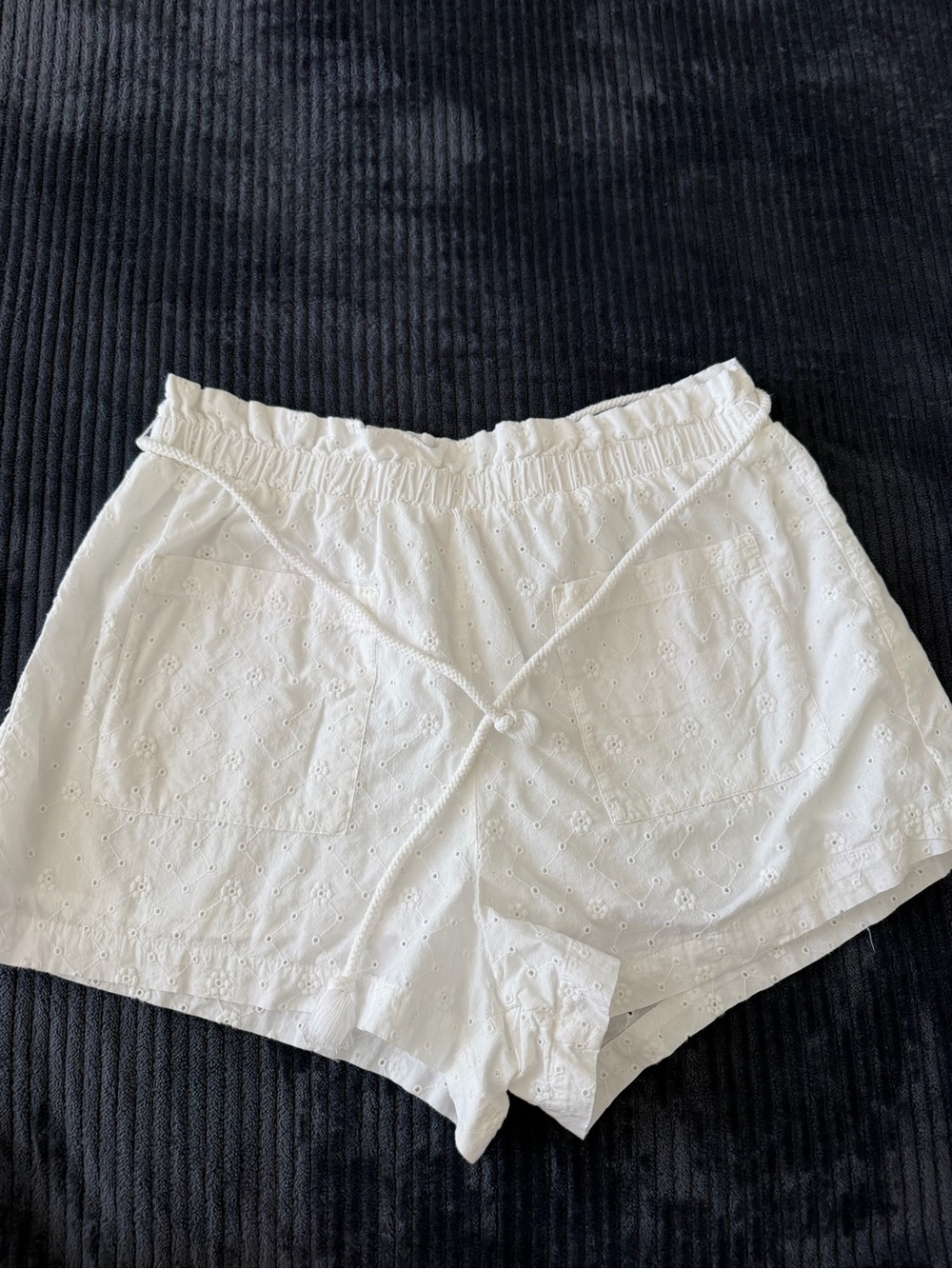LC Lauren Conrad White Eyelet Lounge Shorts L